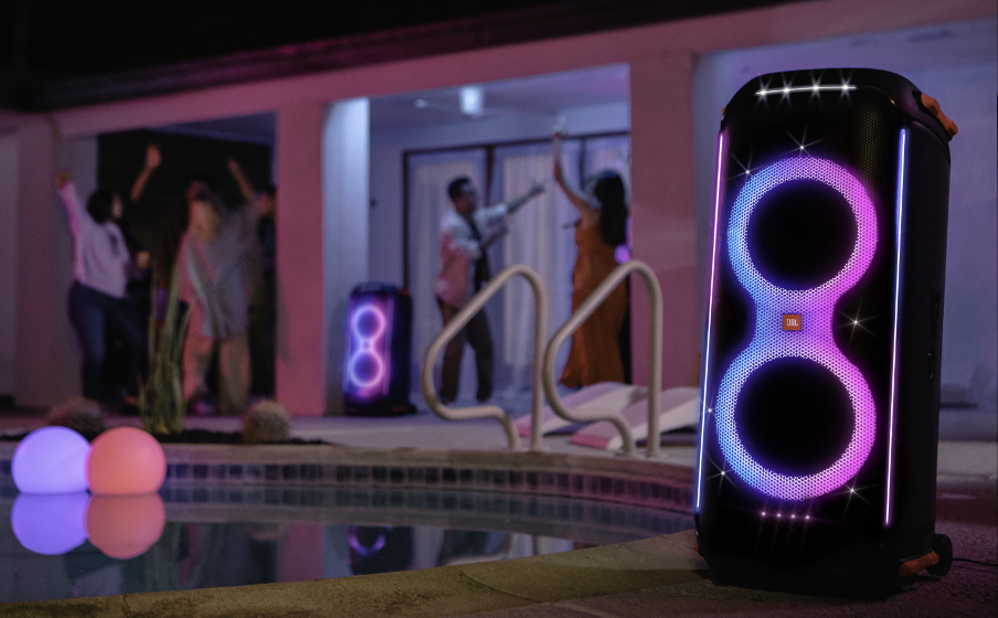 JBL Partybox 710 Dynaaminen, värikäs, räätälöitävissä oleva valoshow - Image