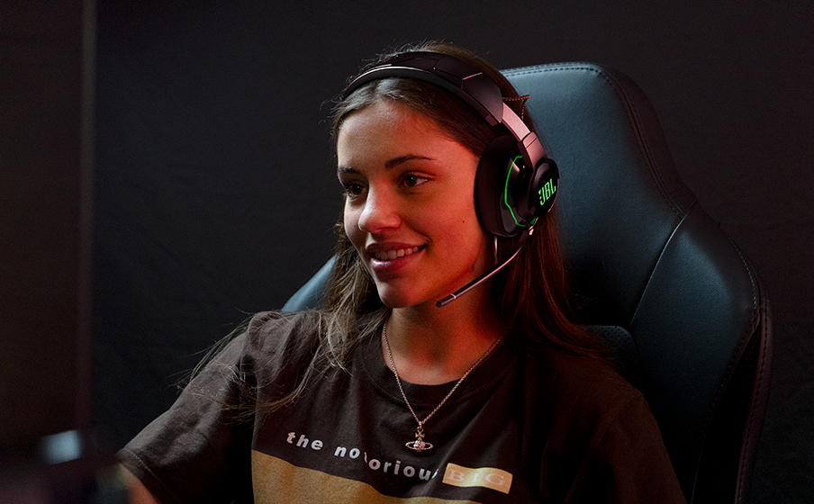 JBL Quantum 910X Wireless for XBOX Hi-Res-sertifioidun JBL QuantumSOUND Signature -tekniikan ansiosta olet pelin keskipisteessä - Image