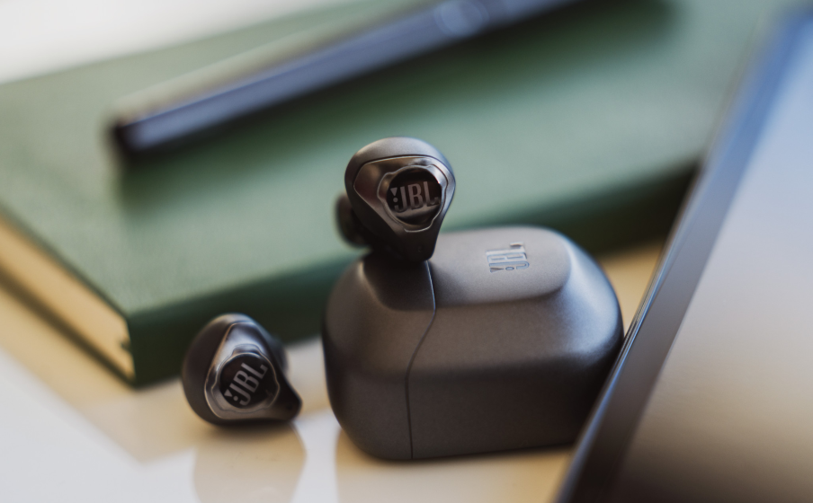 JBL Club Pro+ TWS Liitännät ilman hankaluuksia - Image