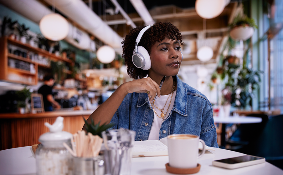 JBL Live 780NC True Adaptive Noise Cancellation 2.0, Real-time Calibration - Image